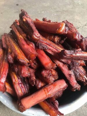 Cách làm thịt heo hun khói chuẩn hương vị Tây Nguyên