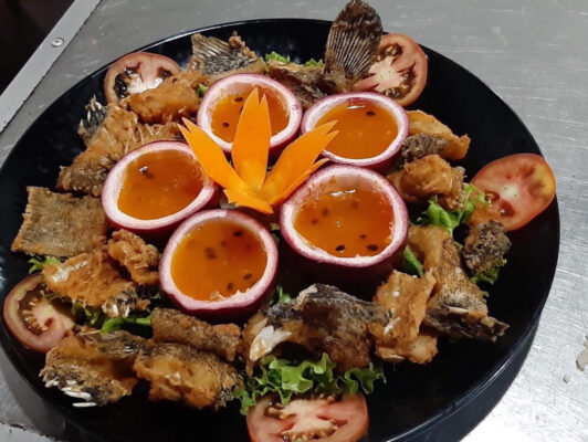 Món ăn tại Sao Đêm